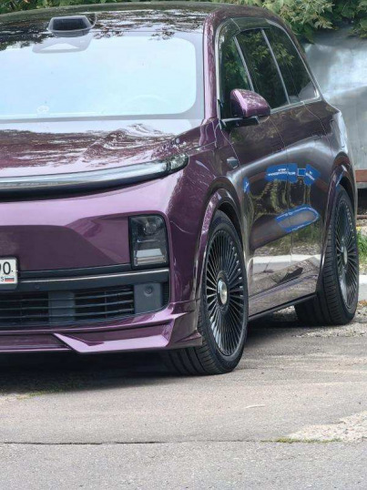 Продам автомобиль Li Auto L9 2023 г.в.